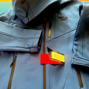BRAND NEW REEBOK LIGHT WEIGHT JACKET